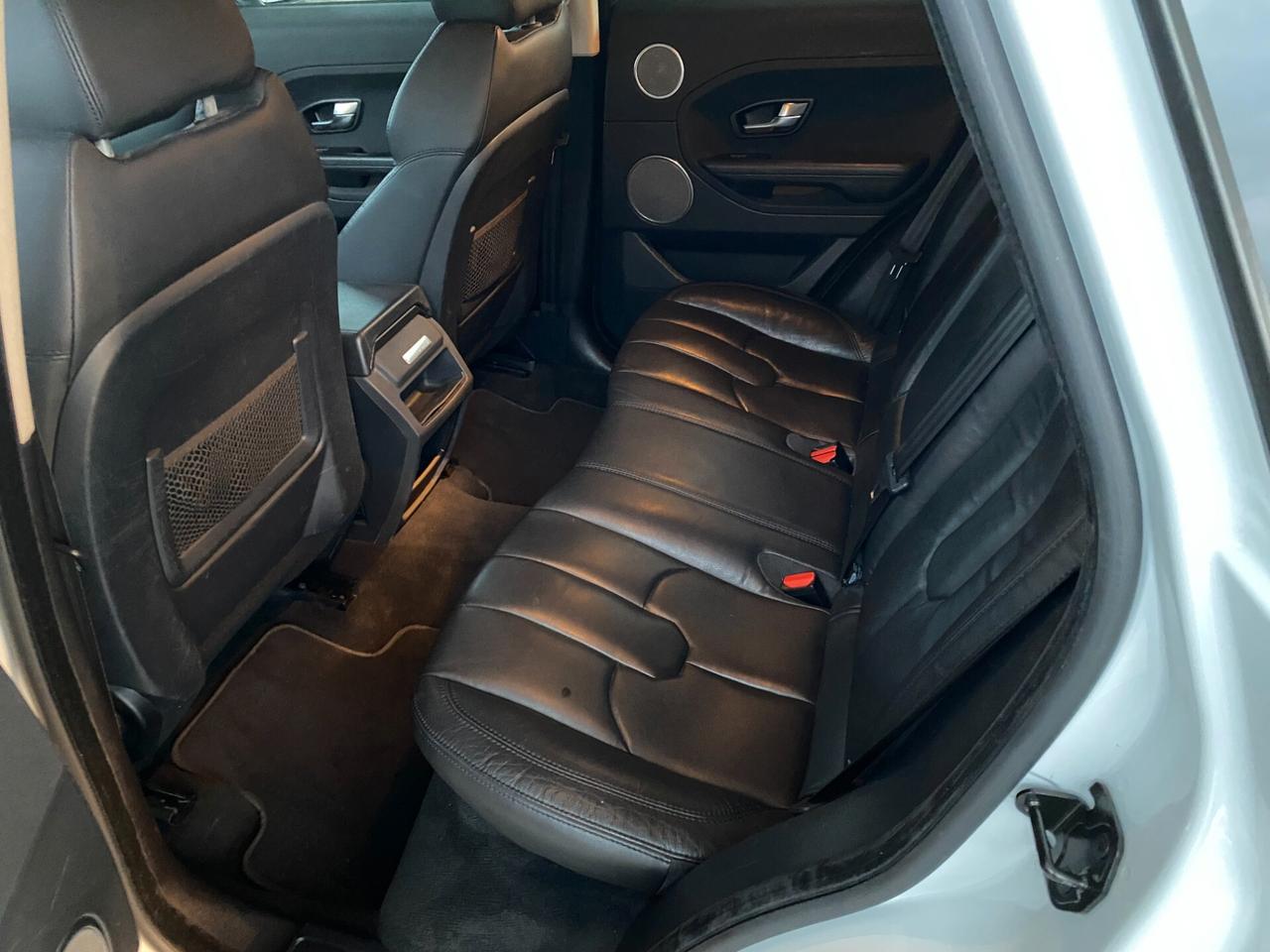 Land Rover Range Evoque 2.2 TD4 5p. Dynamic