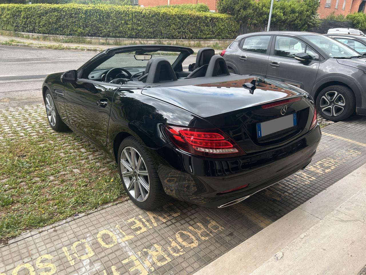 Mercedes-benz SLC 200 Sport Cabrio Led Air scarf Navi