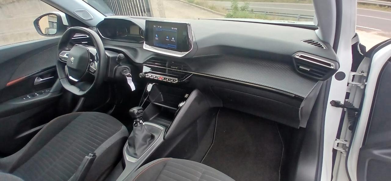 Peugeot 2008 BlueHDi 110 S&S Allure Pack - 2021