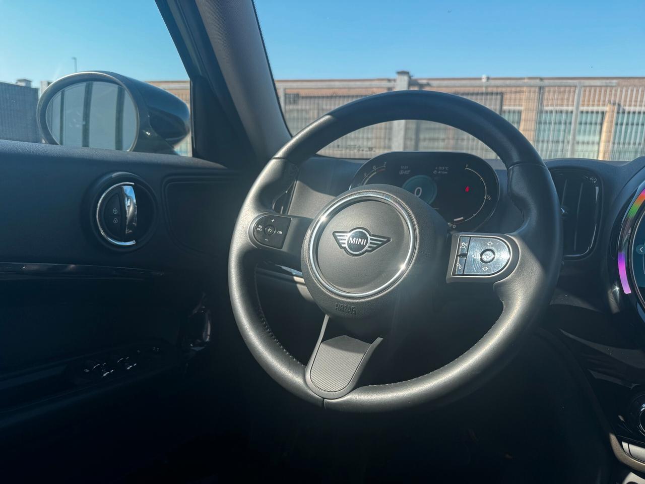 Mini Cooper Countryman 1.5 Essential