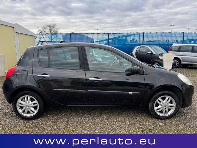 RENAULT Clio 1.2 16V 5 porte
