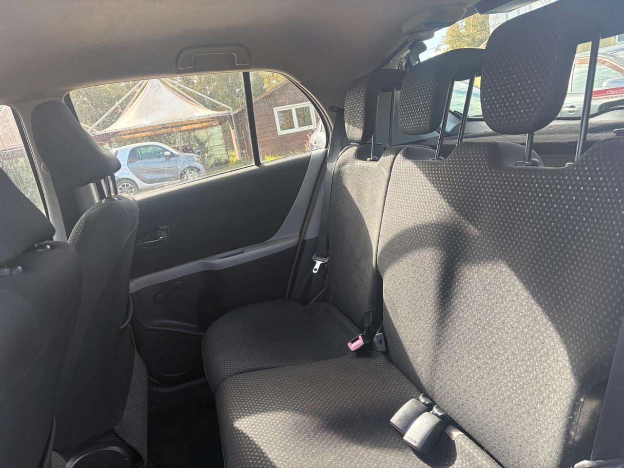 TOYOTA YARIS 1.0 68CV ANNO 2011 186.000 KM