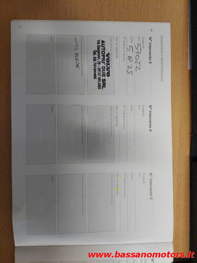 VOLVO V60 B4 (d) Geartronic Momentum Business