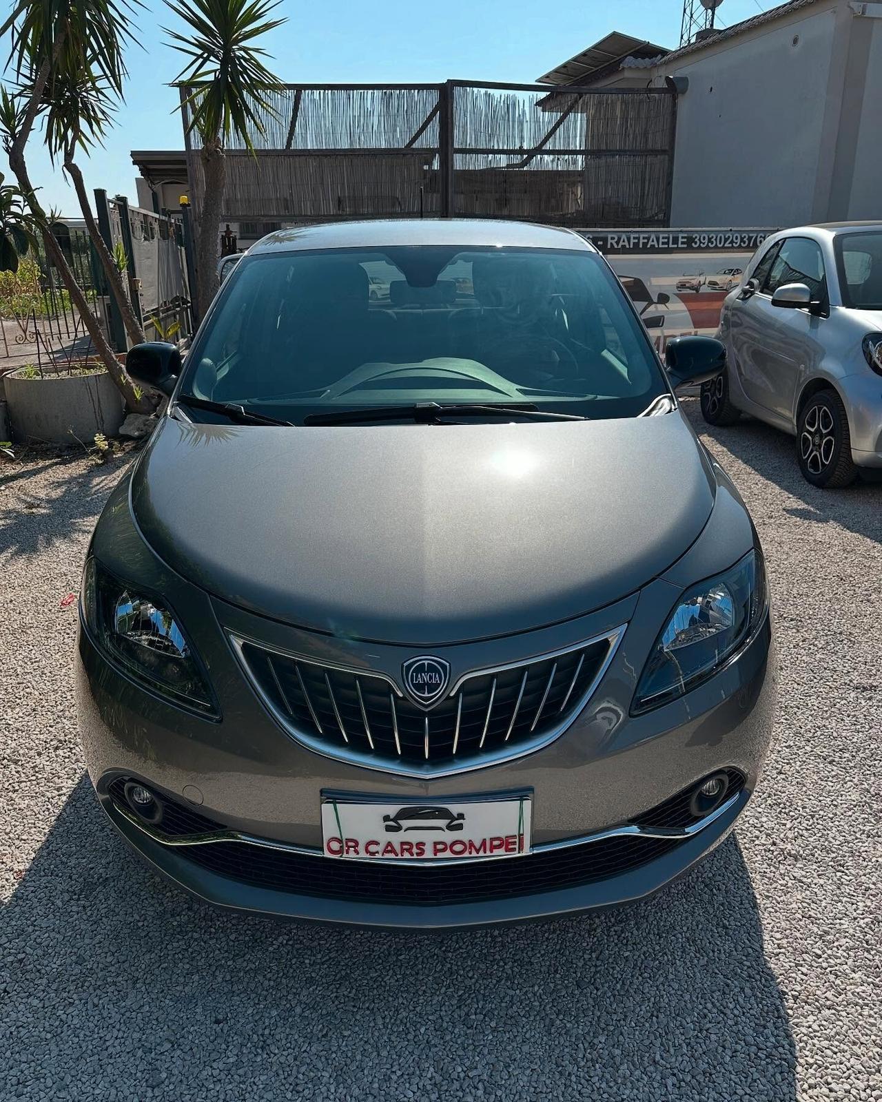 Lancia Ypsilon 1.0 FireFly 5 porte S&S Hybrid Ecochic Gold