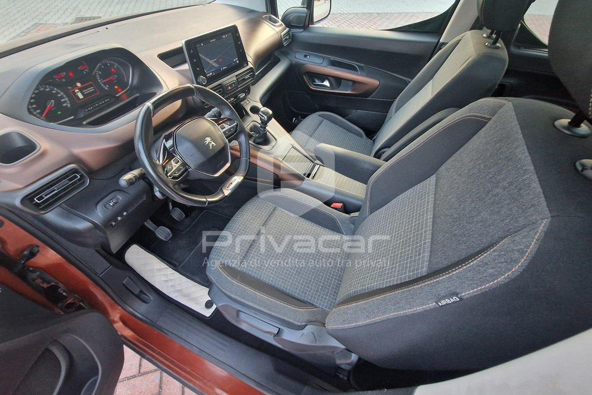 PEUGEOT Rifter BlueHDi 130 S&S GT Line Standard