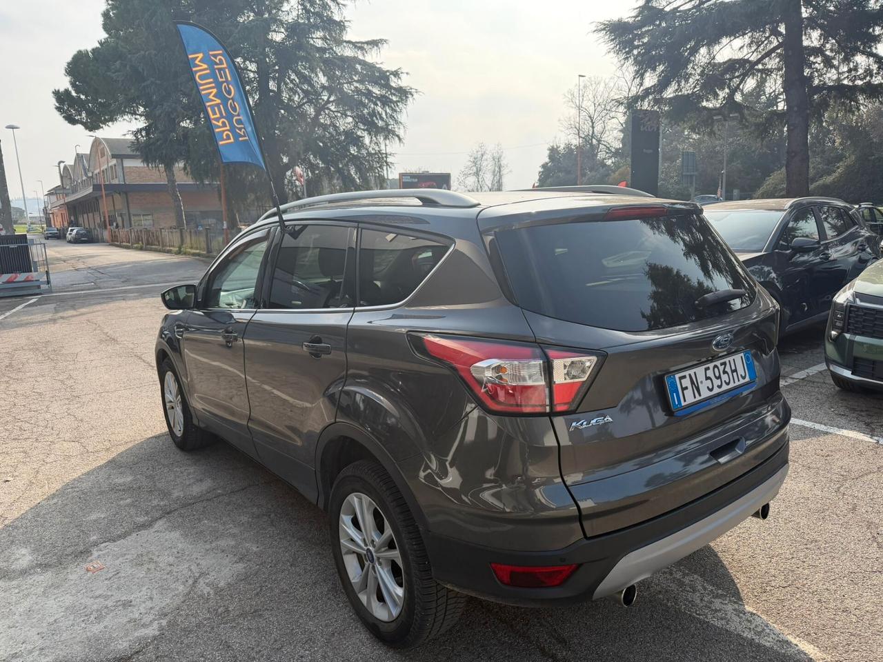 Ford Kuga 1.5 TDCI 120 CV S&S 2WD Powershift Titanium