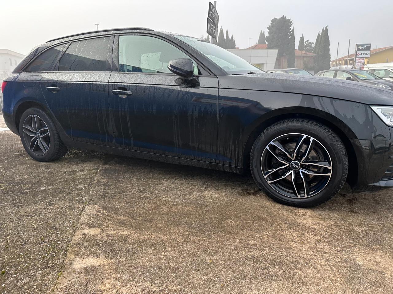 Audi A4 2.0 TDI 150 CV ultra Business Sport