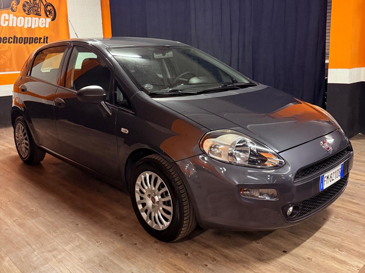 STUPENDA FIAT PUNTO GPL CON SOLI 84.047 KM