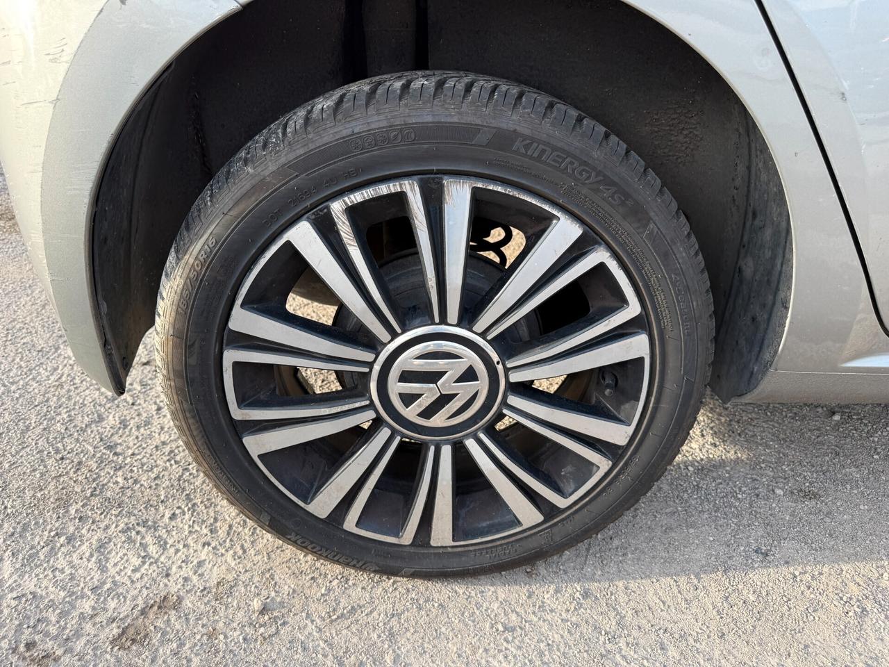 VOLKSWAGEN UP 2019 1.0 BENZ/METANO *AIRB OK *TETTO