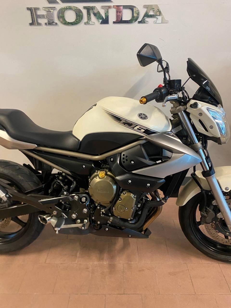 Yamaha XJ6