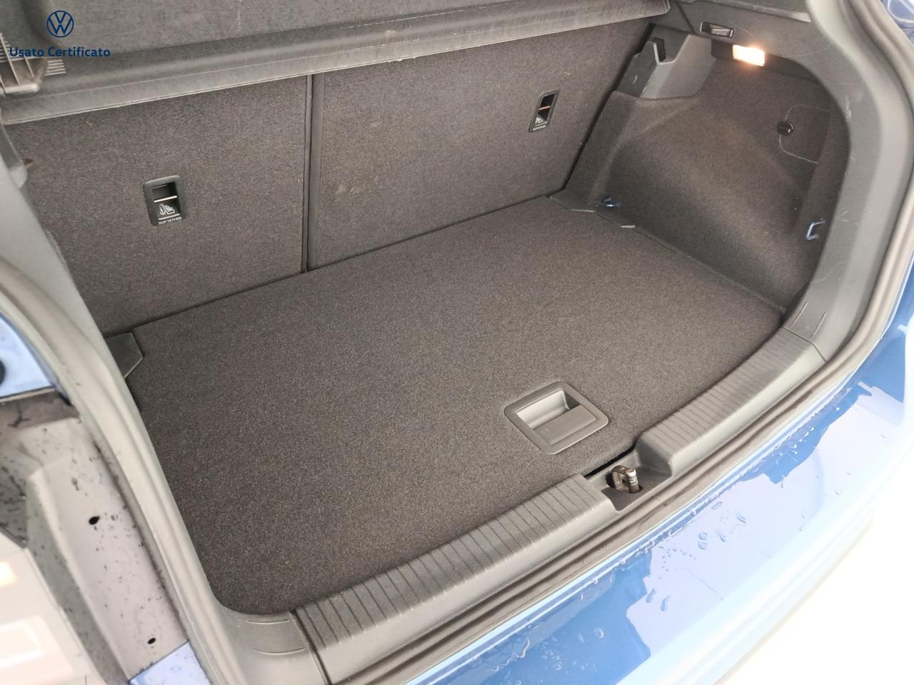 VOLKSWAGEN T-Cross - T-Cross 1.0 TSI Sport