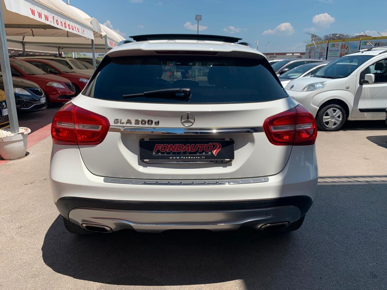 Mercedes-benz GLA 200 d Enduro Activity