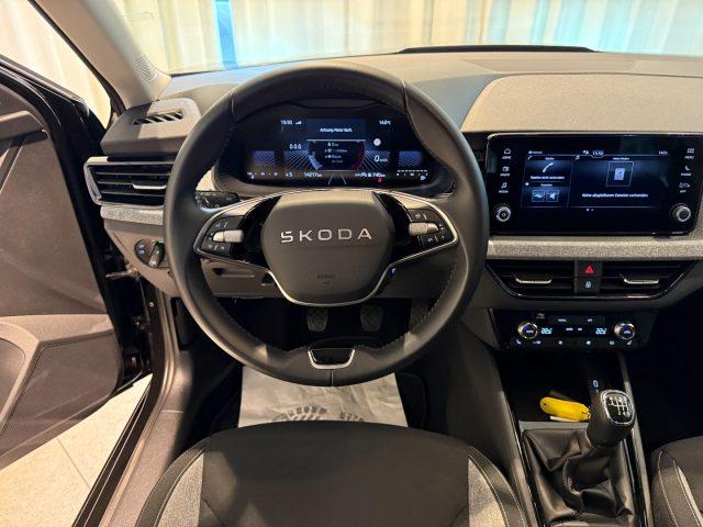 SKODA Kamiq 1.0 TSI Black Dots Camera LED DAB+ Keyless