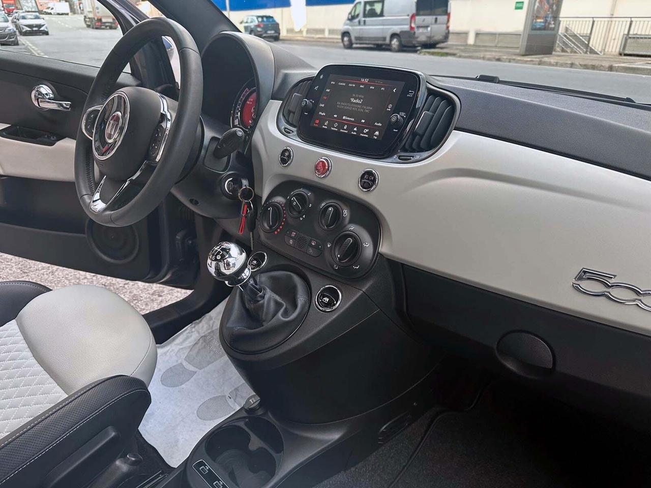 Fiat 500 1.0 Hybrid Star Interni in pelle Apple Car e Android Auto