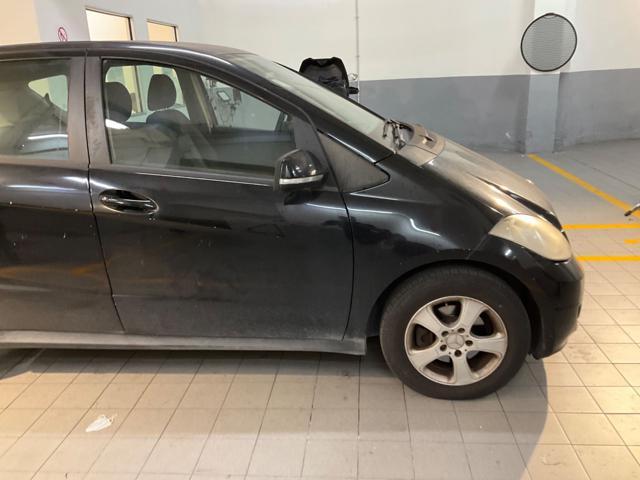 MERCEDES-BENZ A 160 CDI CAMBIO AUTOMATICO