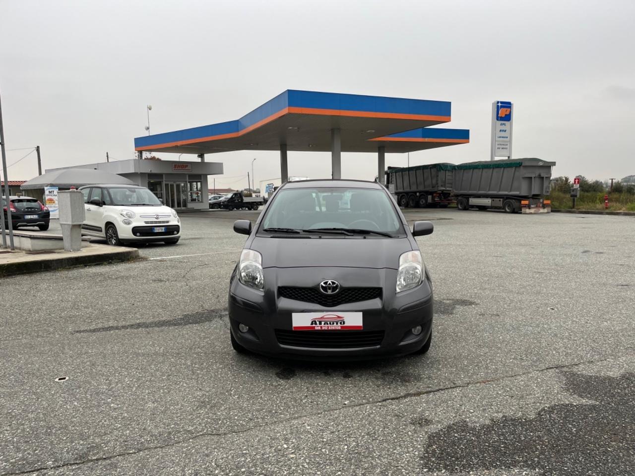 Toyota Yaris 1.3 5 porte Sol