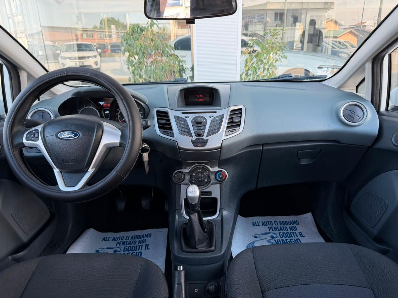 Ford Fiesta 1.2 82cv 5 porte Titanium 2011 NEOPATENTATI