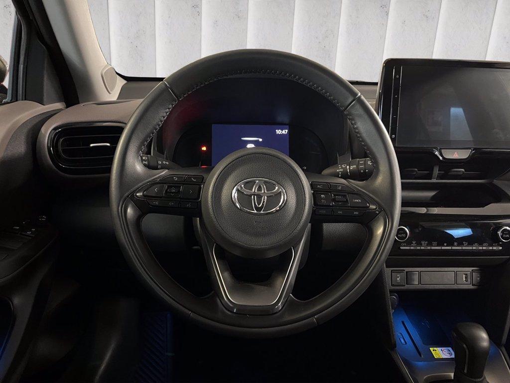 TOYOTA Yaris Cross 1.5h Lounge fwd 116cv e-cvt del 2023