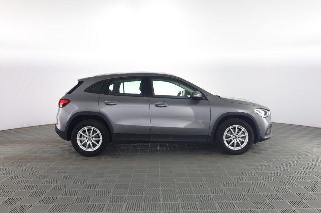 MERCEDES-BENZ CLA sse GLA GLA 200 d Automatic BUSINESS