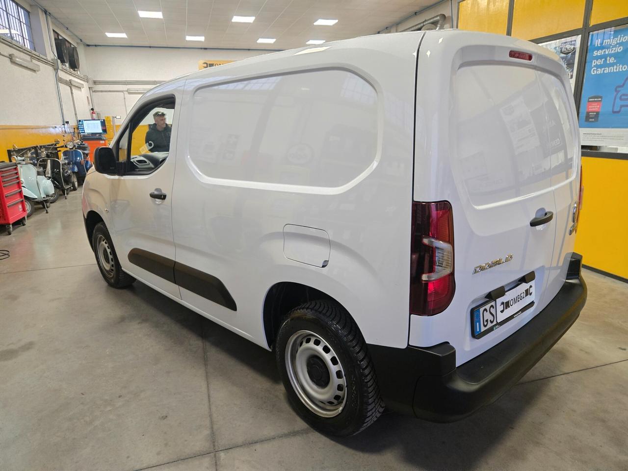Fiat Doblo Doblò 1.5 BlueHdi IVA COMPRESA 3 posti