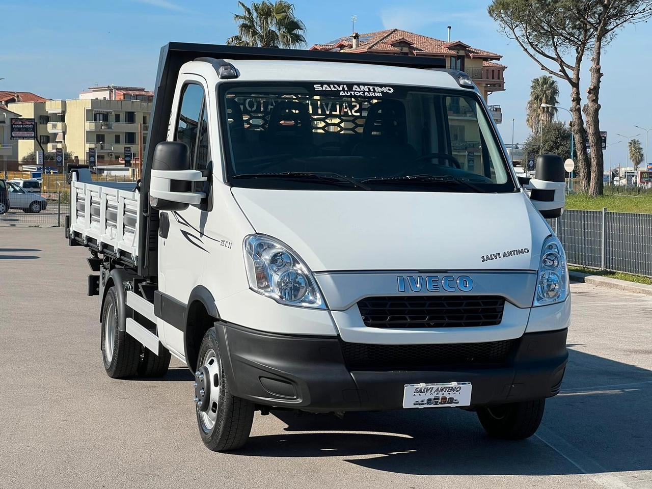 IVECO DAILY 35C11 RIBALTABILE TRILATERALE NUOVO EURO 5B