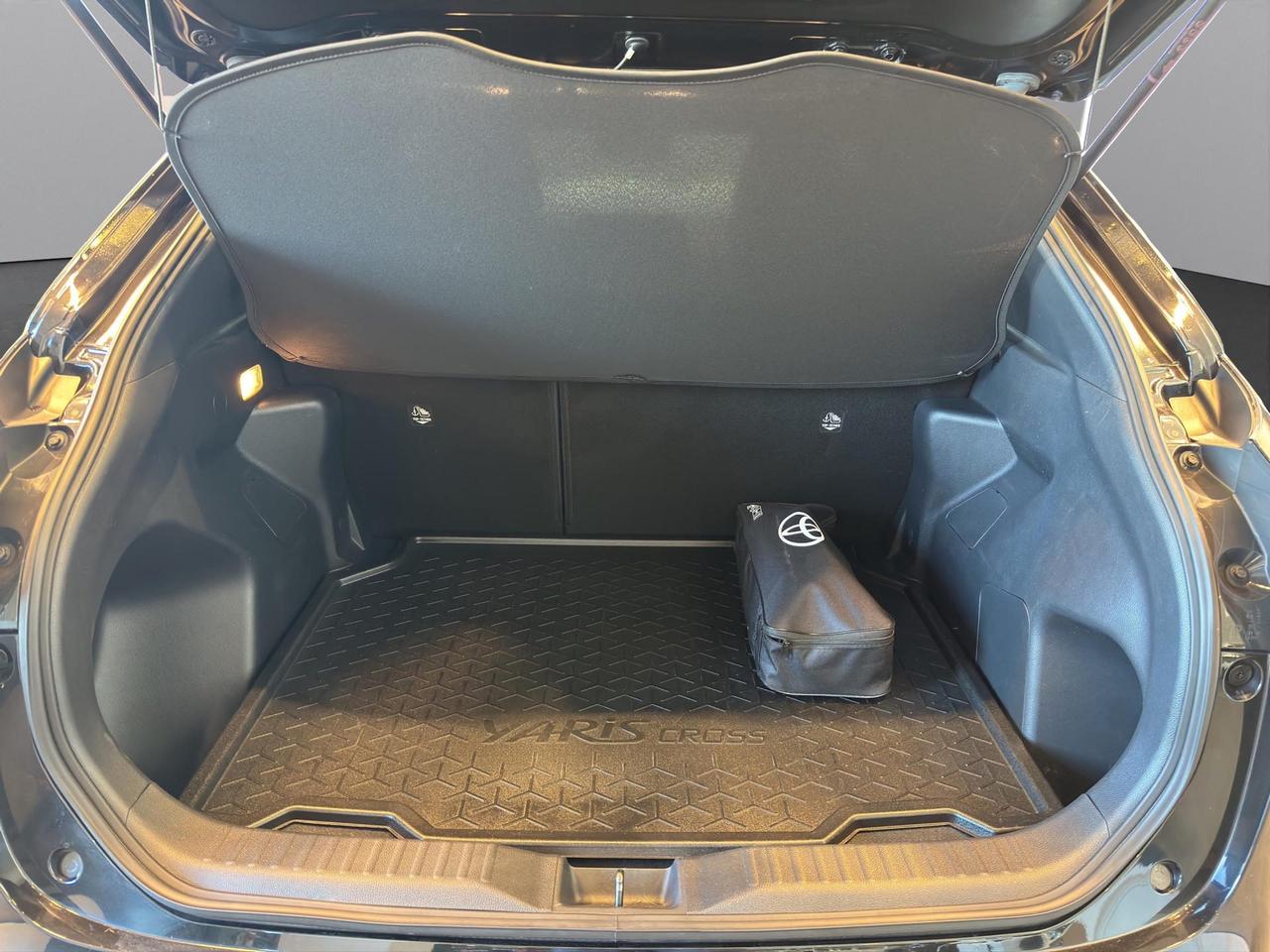 Toyota Yaris Cross 1.5h Trend awd-i 116cv e-cvt