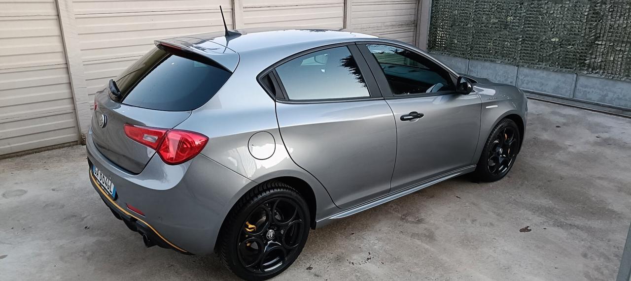 Alfa Romeo Giulietta 2.0 JTDm 170 CV TCT Veloce Carbon Edition