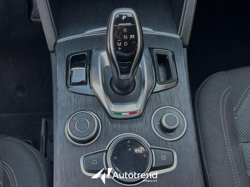 Alfa Romeo Stelvio 2.2 Turbo Diesel 190 CV Q4 Automatica AT8 Business
