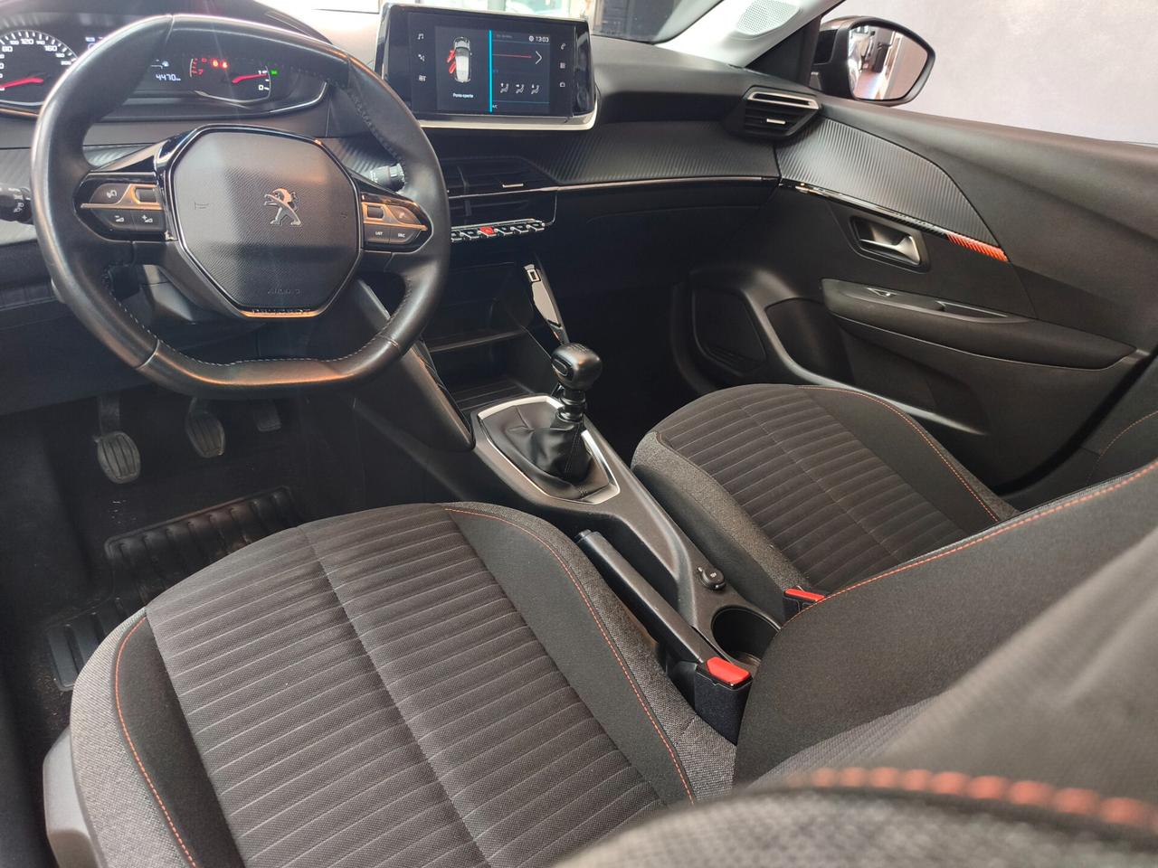 Peugeot 208 1.5 diesel 100CV