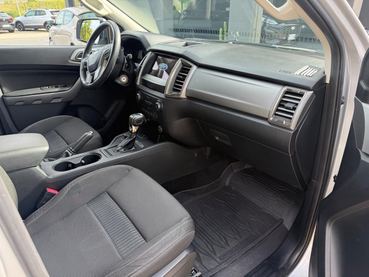 Ford Ranger 2.0 ECOBLUE DC XLT 5 posti