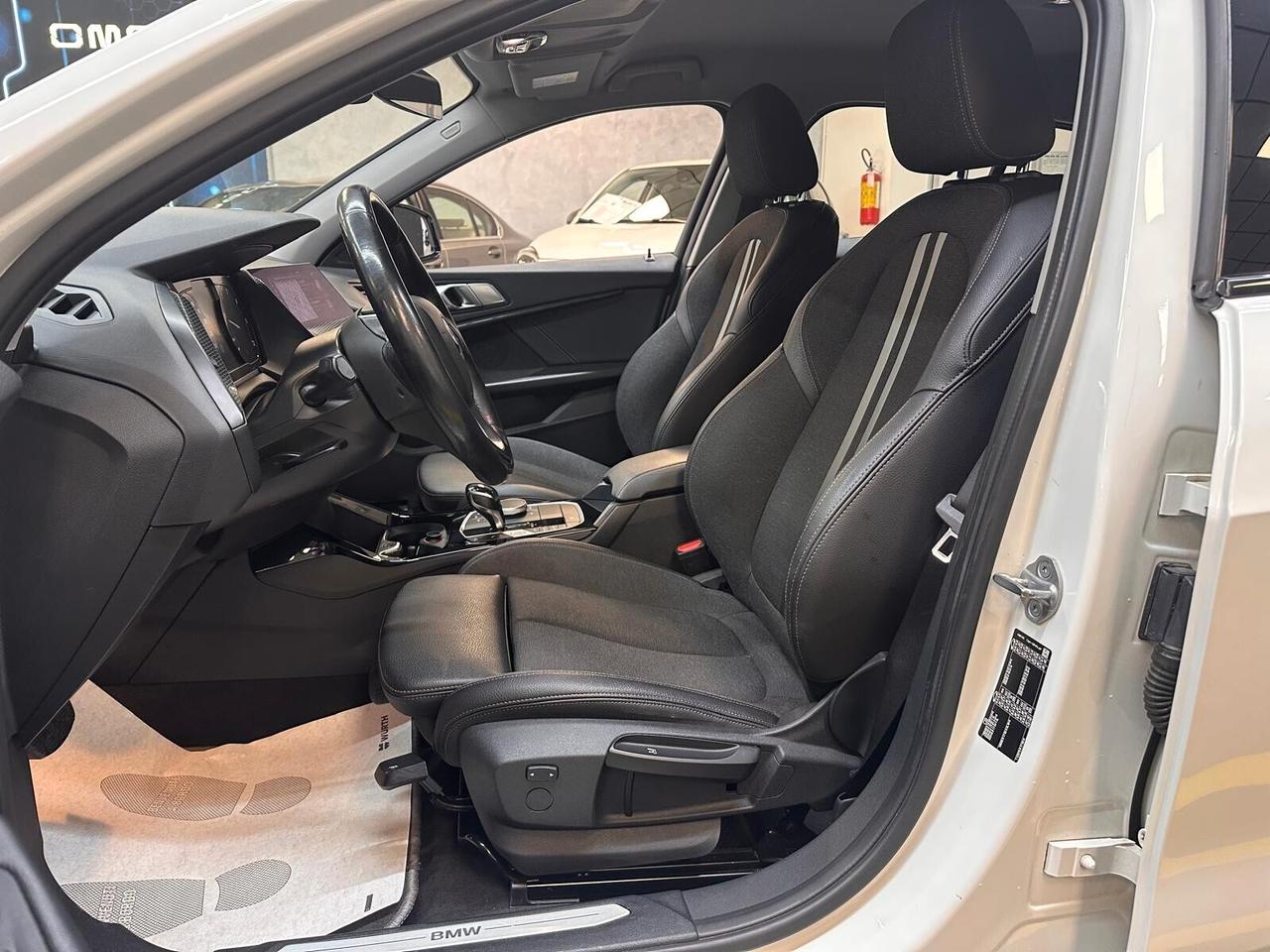 BMW 116 d Sport auto * 71.000 KM * TAGLIANDI CERTIFICATI * IVA ESPOSTA *