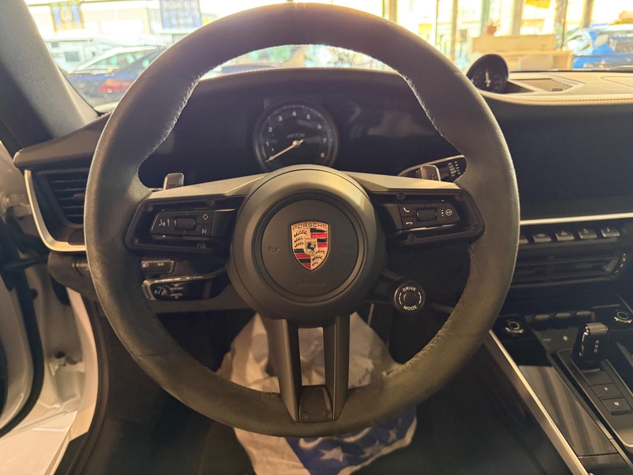 Porsche 992 Carrera GTS