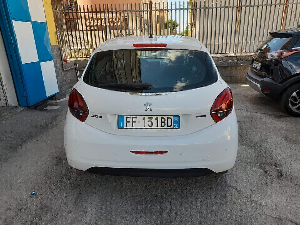 Peugeot 208 PureTech 82 5 porte Allure