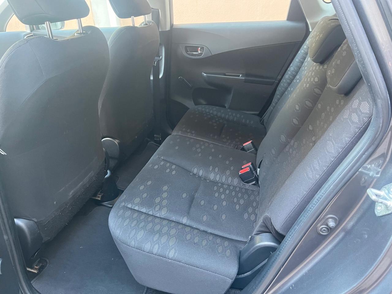 Subaru Trezia 1.4D-L 6MT Trend