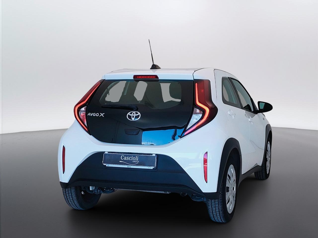 TOYOTA Aygo X - Aygo X 1.0 Active 72cv
