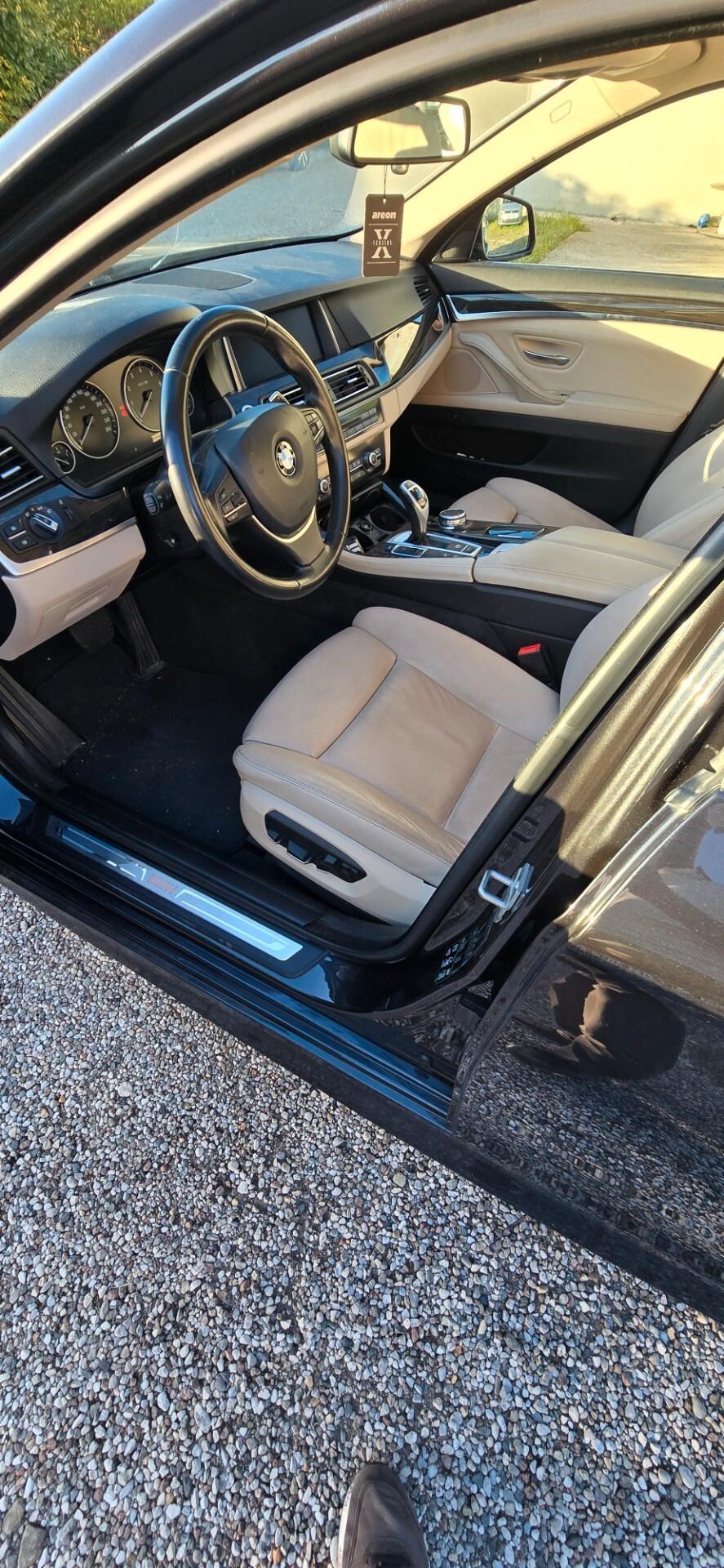 Bmw 535 535i xDrive Luxury