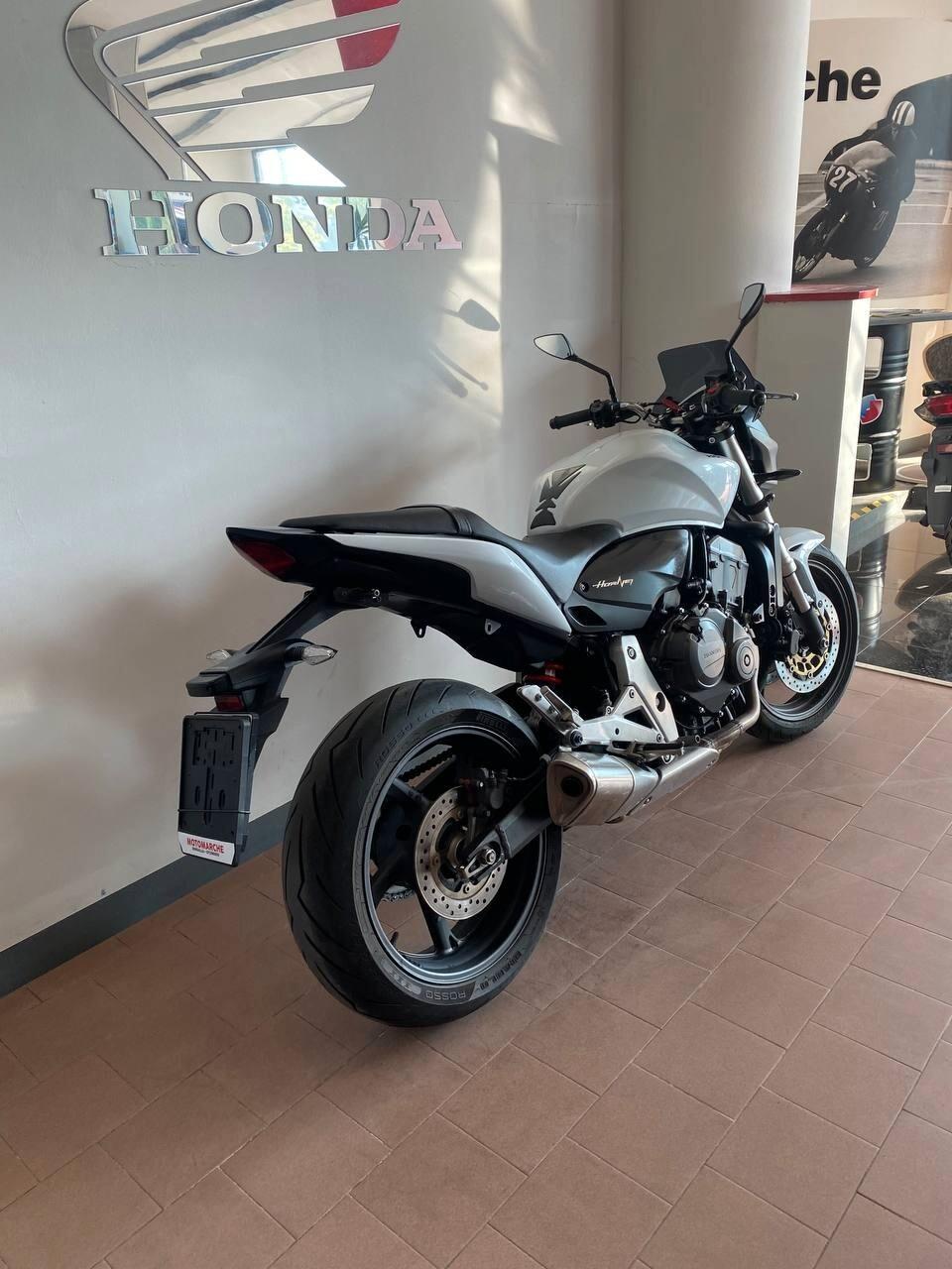 Honda Hornet