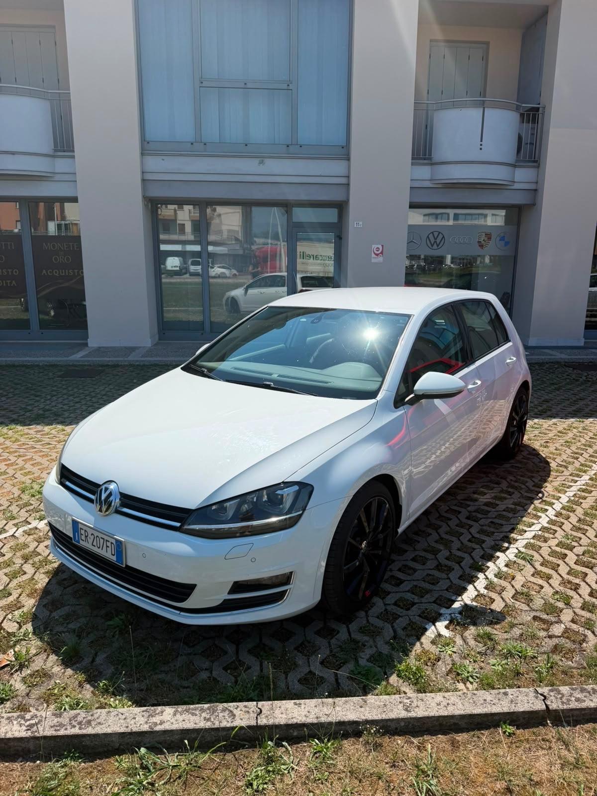 Volkswagen Golf Business 1.6 TDI 3p. Highline BlueMotion Technology