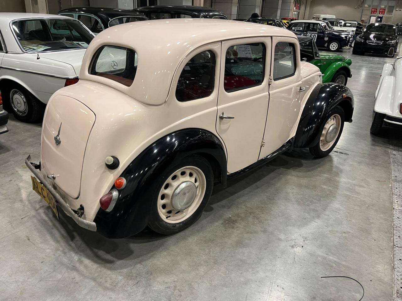 Morris Eight anni 40