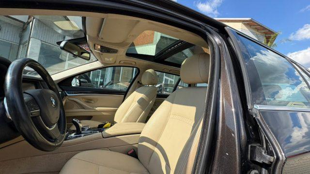 BMW 530 dA 258CV Touring Luxury **UNICO PROPRIETARIO**