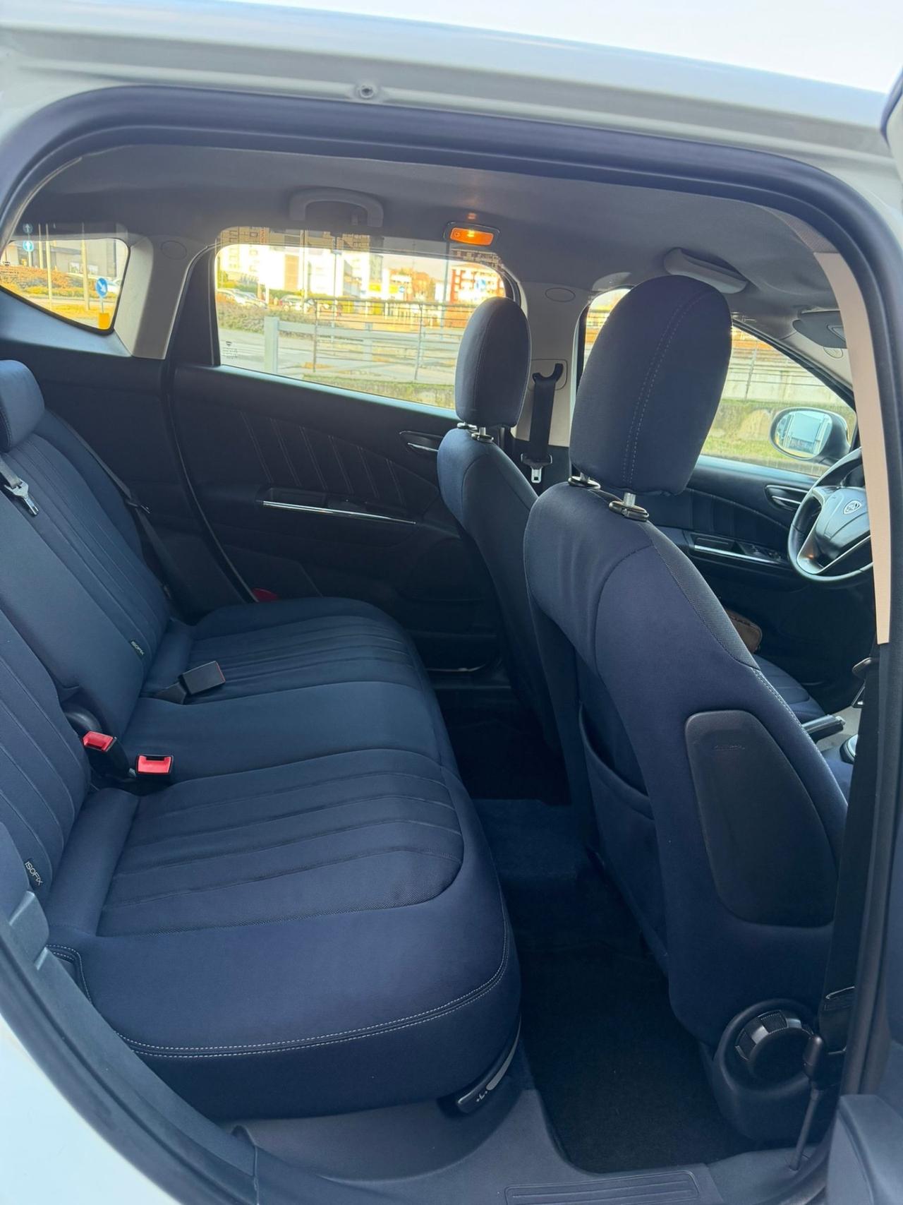 Lancia Delta 1.6 MJT DPF Platino