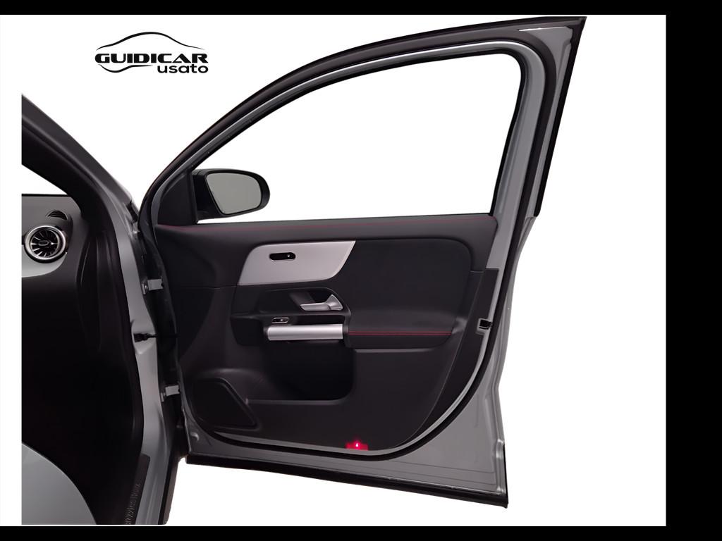 Mercedes-Benz GLA-H247 2023 - GLA 200 d AMG Line Advanced Plus auto