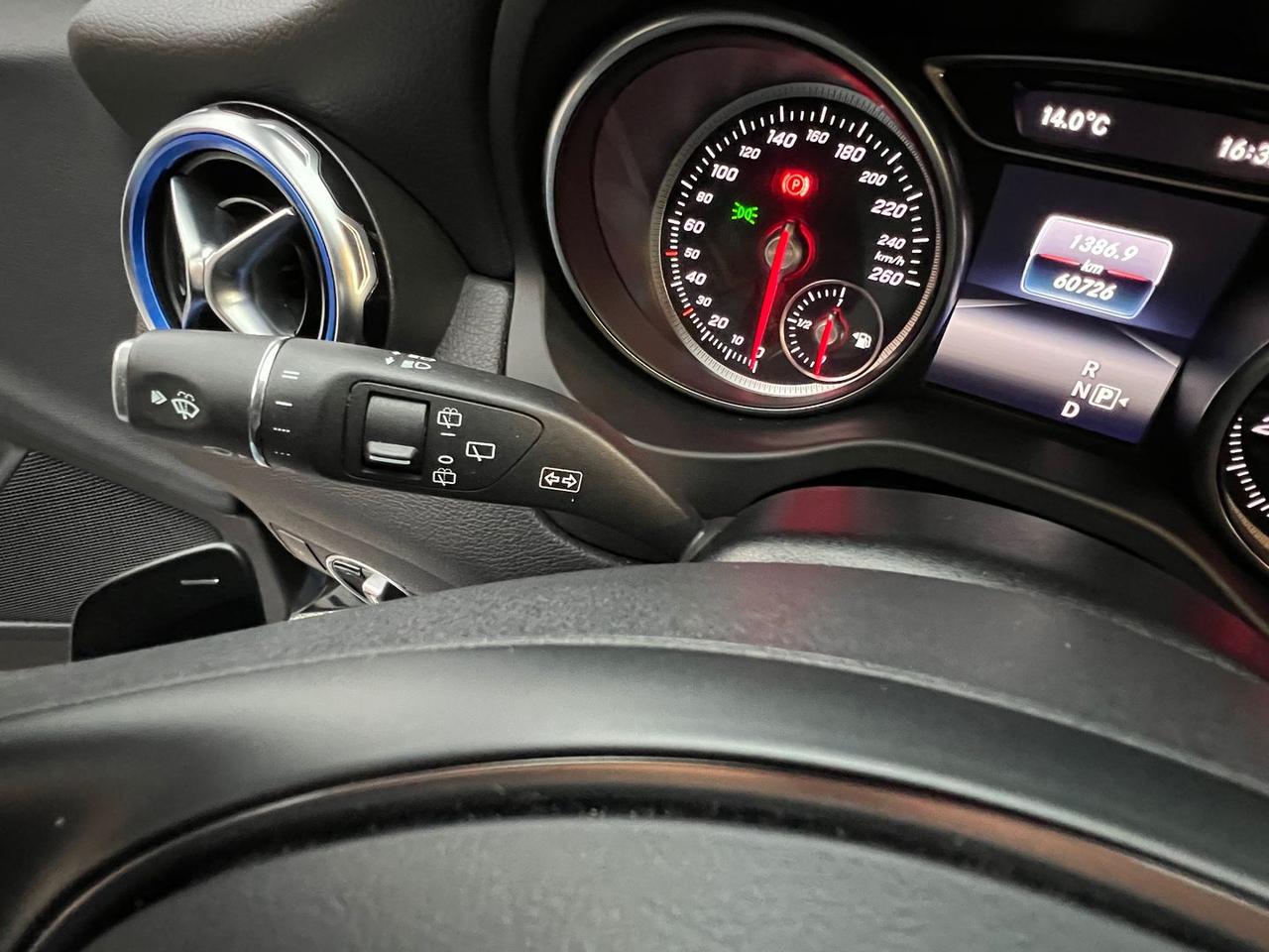 Mercedes-Benz GLA 180 CDI Sport Plus GLA 180 #7898