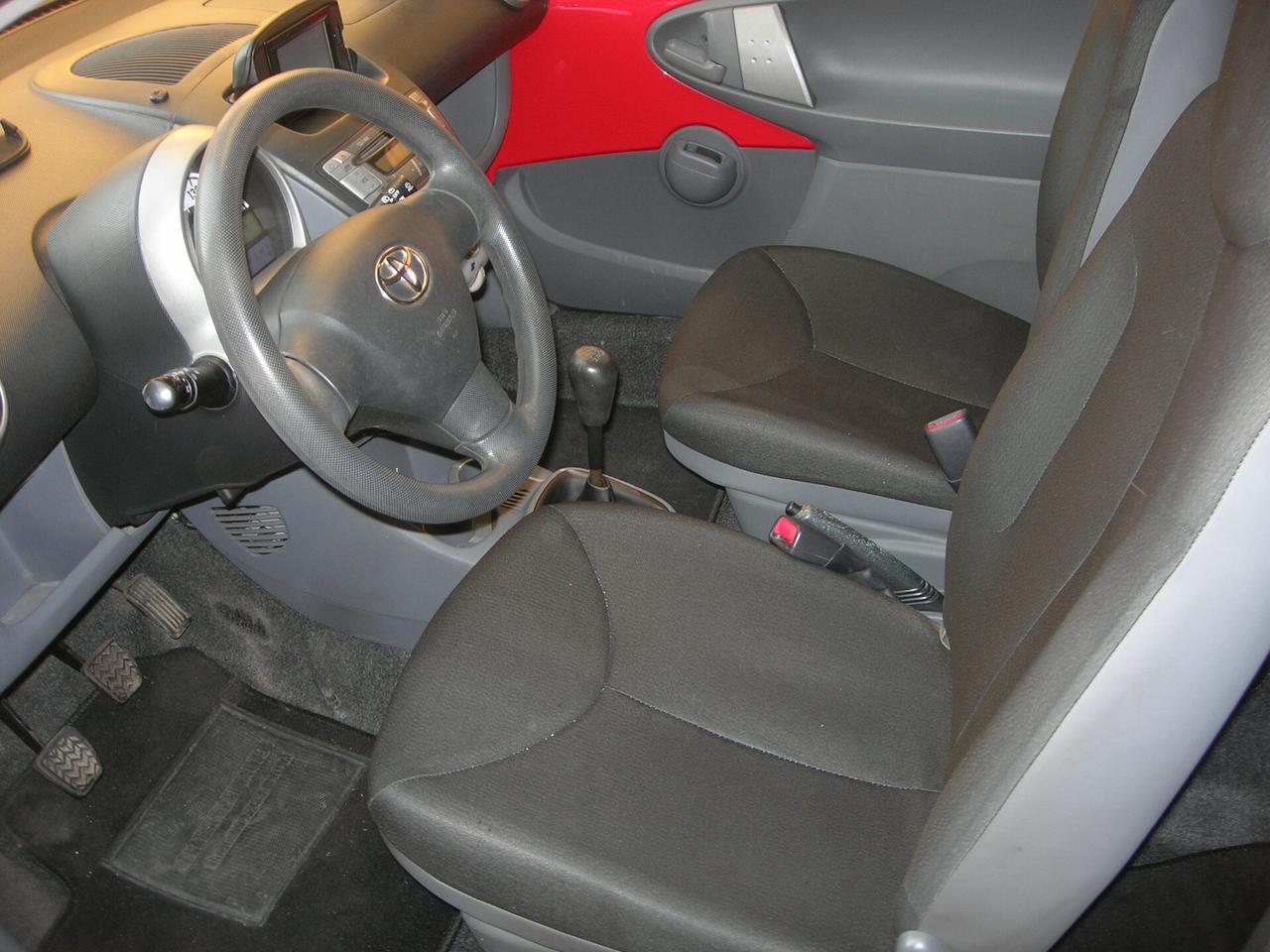Toyota Aygo 1.0 12V VVT-i 3 porte Sol Connect