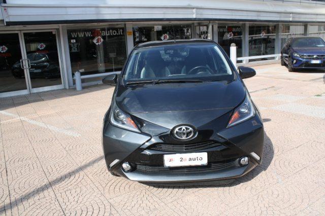 TOYOTA Aygo 1.0 VVT-i 69 CV 5 porte x-play TSS