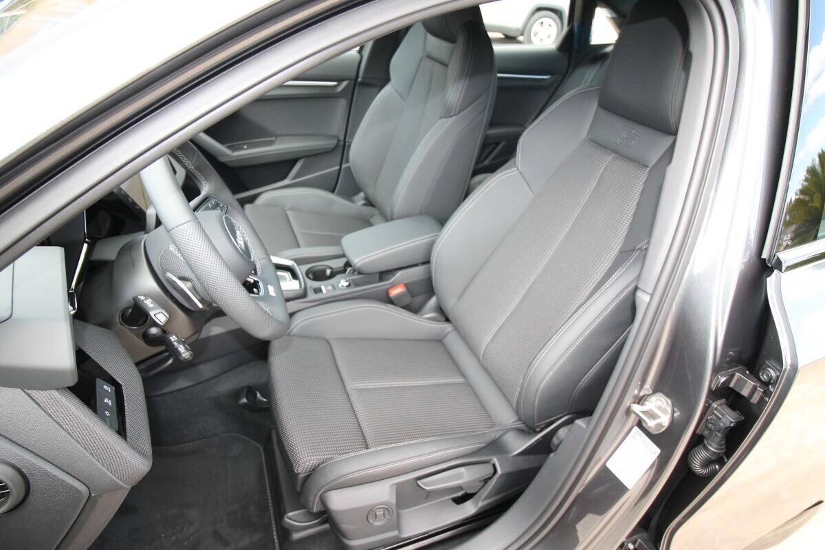 Audi A3 Sedan 35 TFSI S tronic line edition 150cv