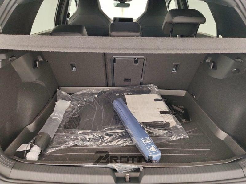 Volkswagen Golf 1.5 eTSI ACT R-Line Plus DSG
