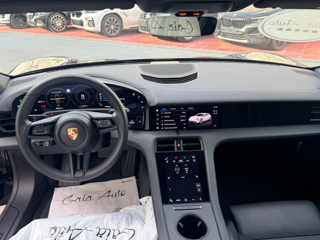Porsche Taycan SPORT TURISMO PASM battery performance plus