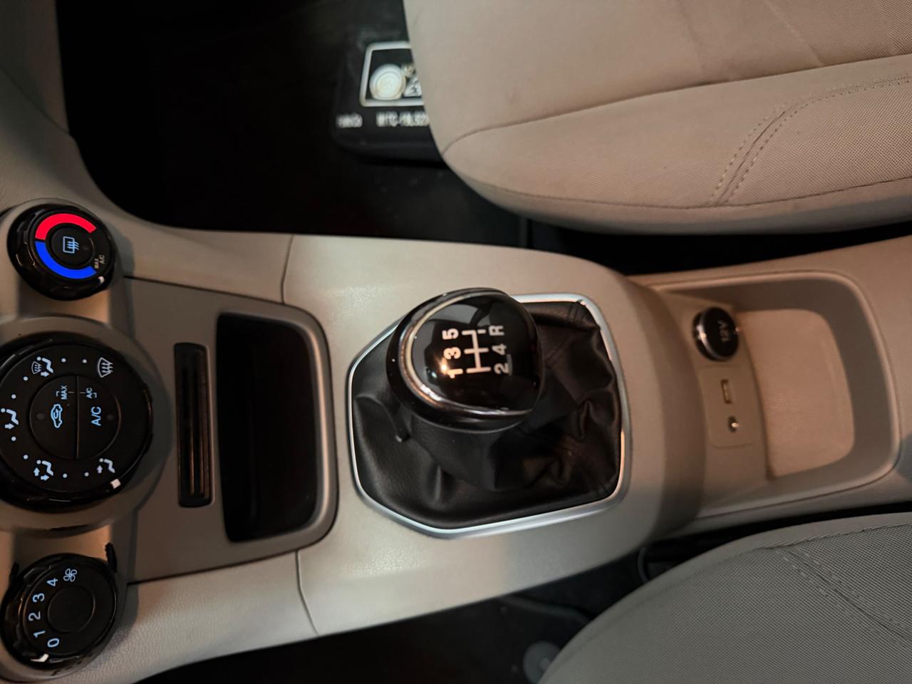 Ford Fiesta 5 Porte Fiesta 5p 1.5 tdci Business 75cv