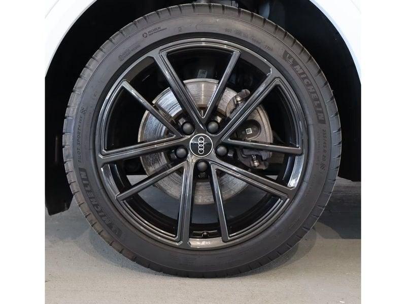 Audi Q5 TFSI 150kW S tronic S Line Edition Black Pack Gancio 20"